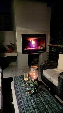 Water side Town house on the canal gallery image 2