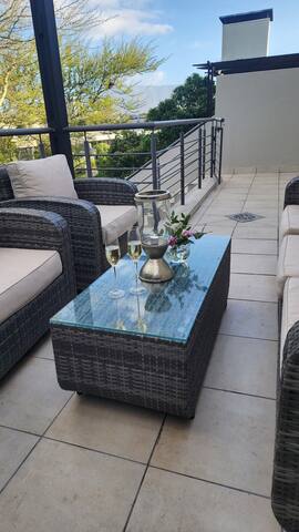 Water side Town house on the canal gallery image 4