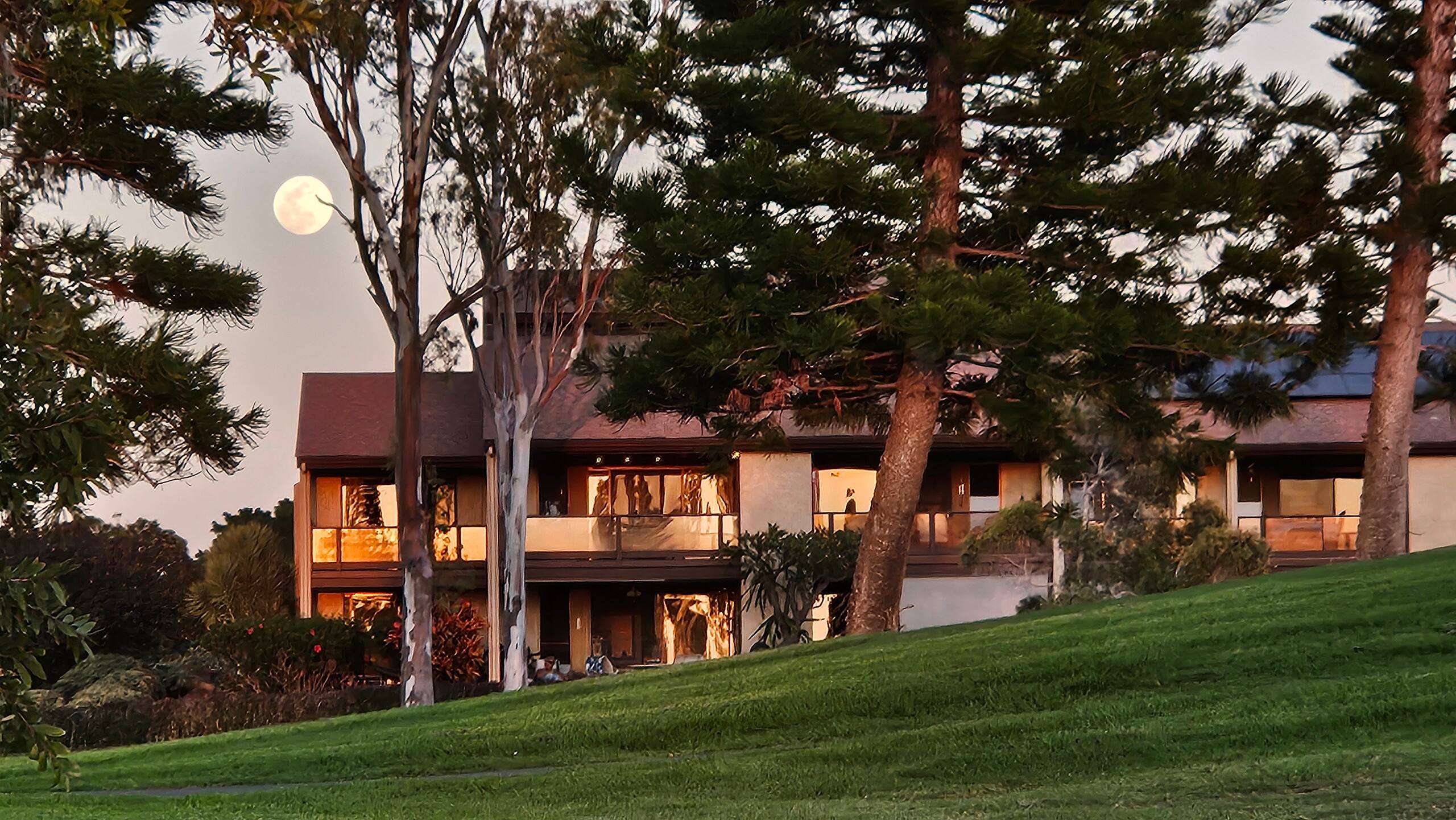 Ocean and golf course views! - Photo 18