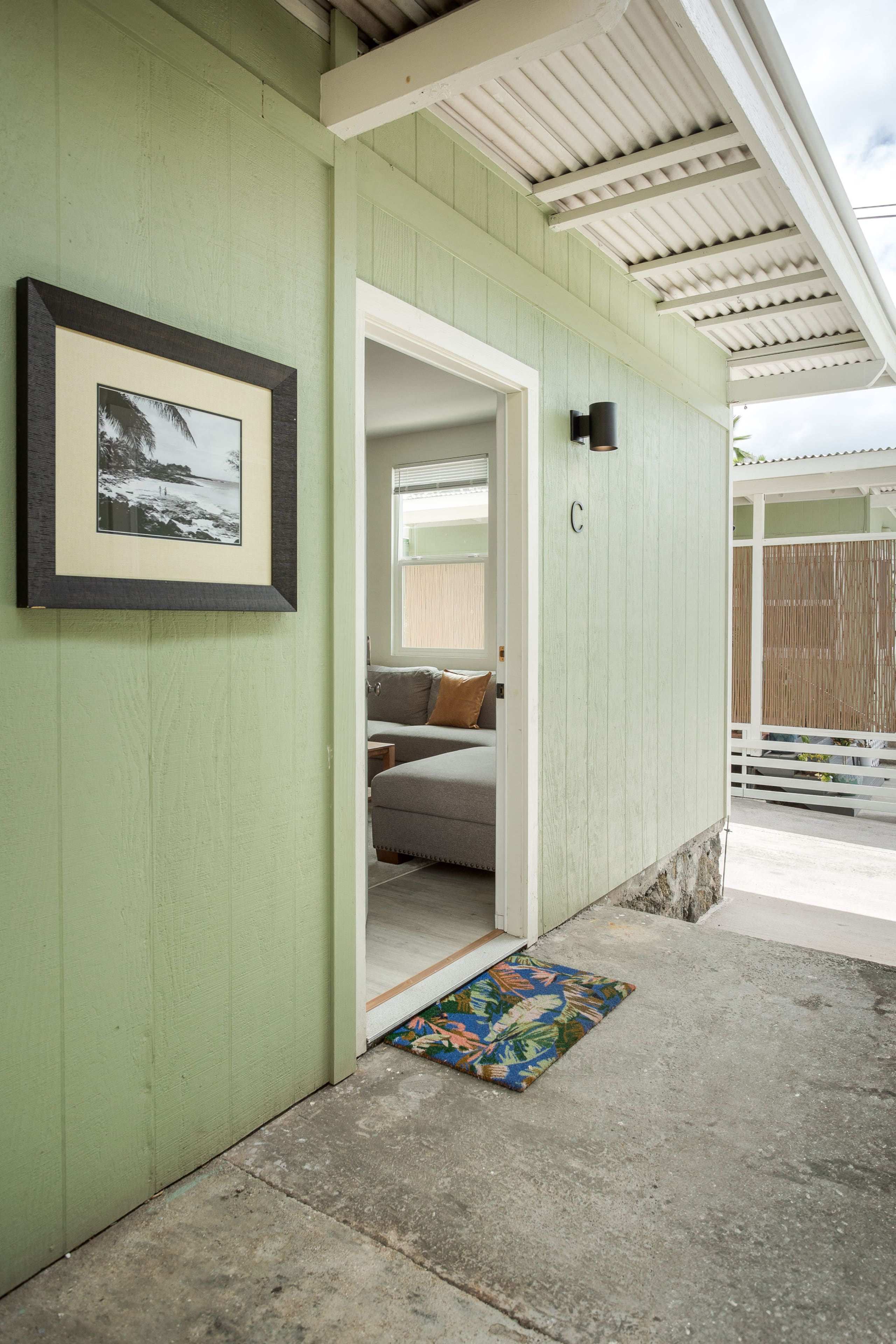 Bungalow C* Cold AC* 2‑Bed* Across Beach - Image 38