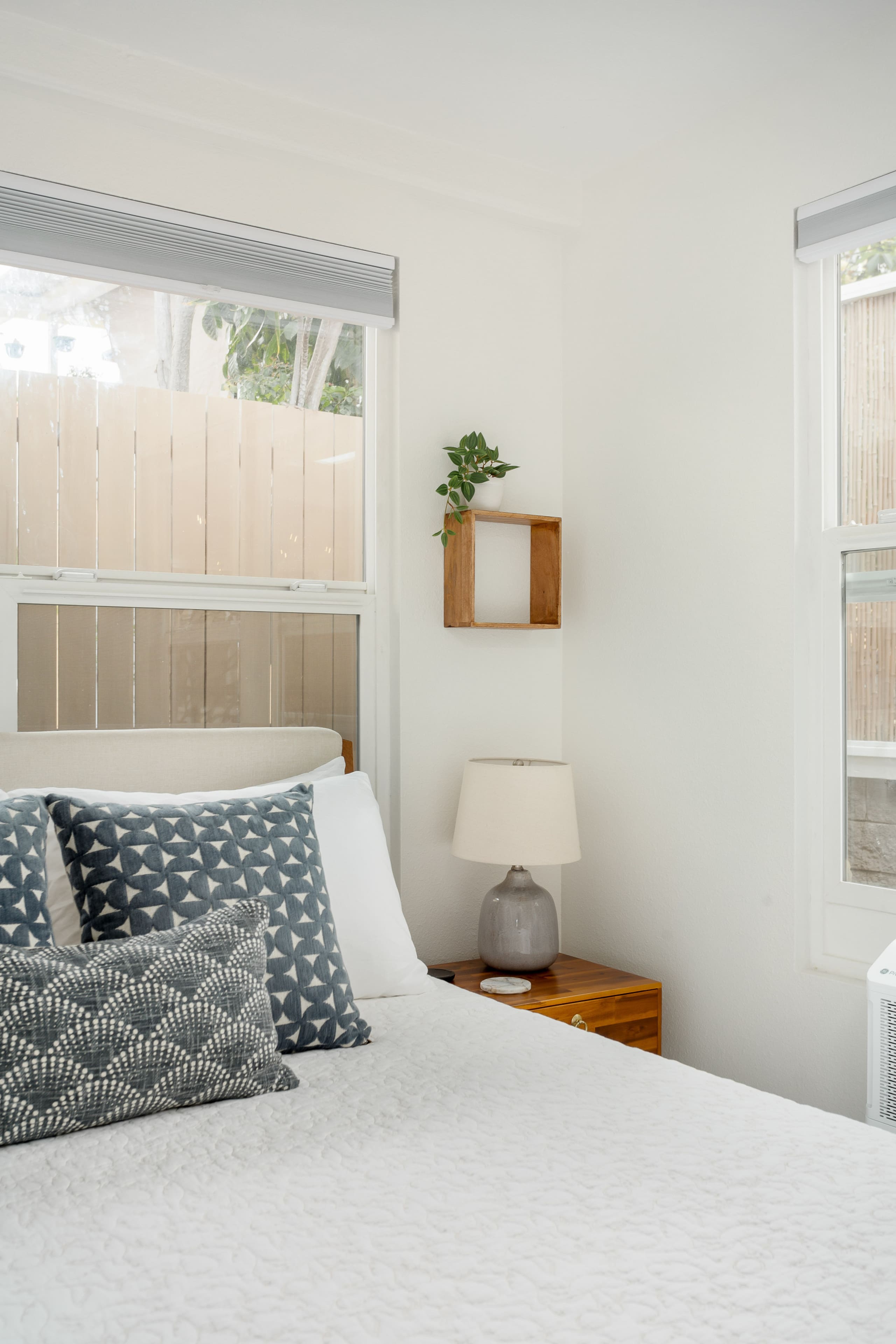 Bungalow C* Cold AC* 2‑Bed* Across Beach - Image 18