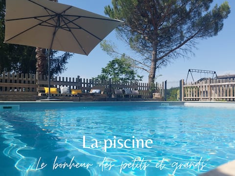 Set of 3 country lodgings