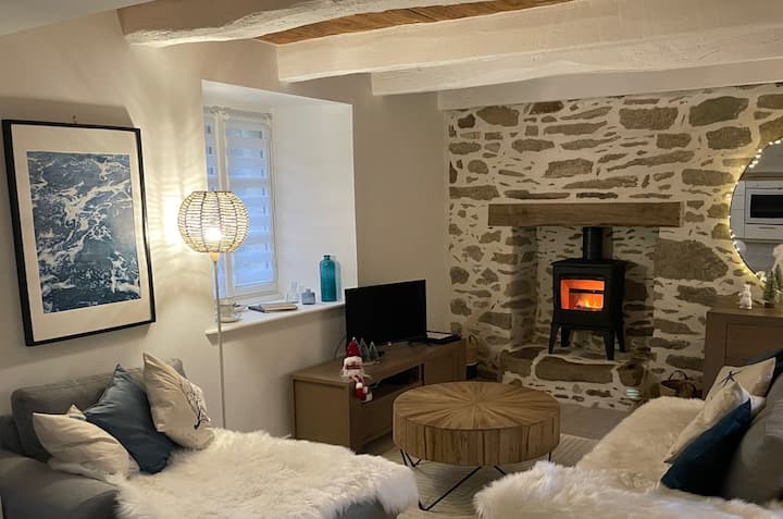 Maison De Charme Avec Jacuzzi - Douarnenez