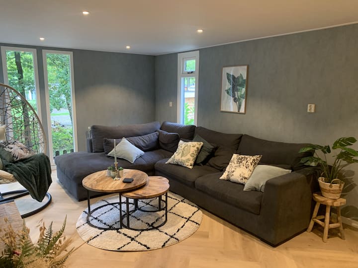 Gezellig Modern Chalet Op Camping De Vossenburcht - Nederland