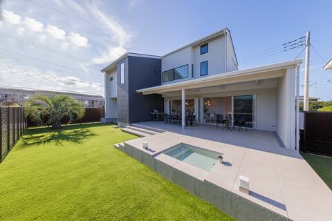 Villa Torami 150 sqm, terrace, sauna (optional), outdoor bath, gas BBQ, 3-minute walk to the sea