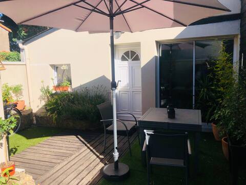Nice house with beautiful terrace near Nantes