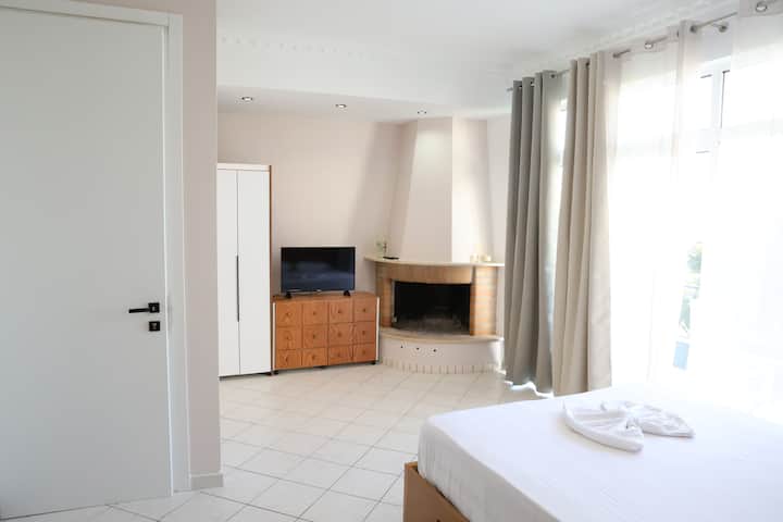 Kiven Apartament - Sarandë