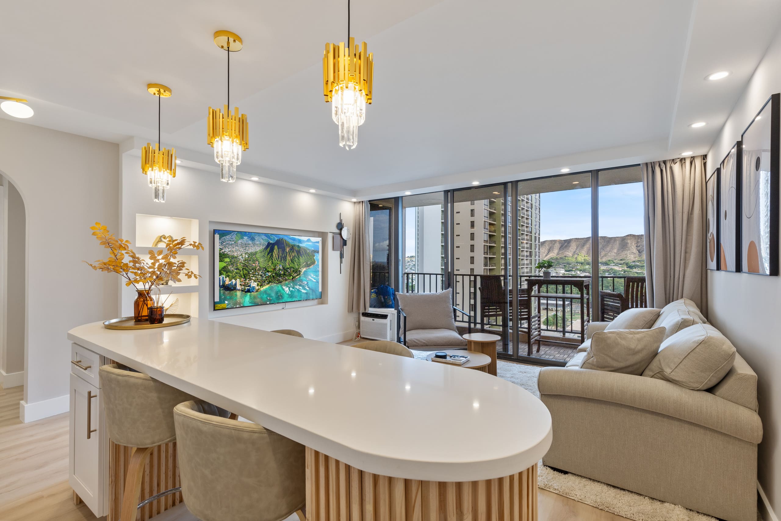 Hotel in Honolulu · ★4.71 · 1 bedroom · 3 beds · 1 private bath - Image 4