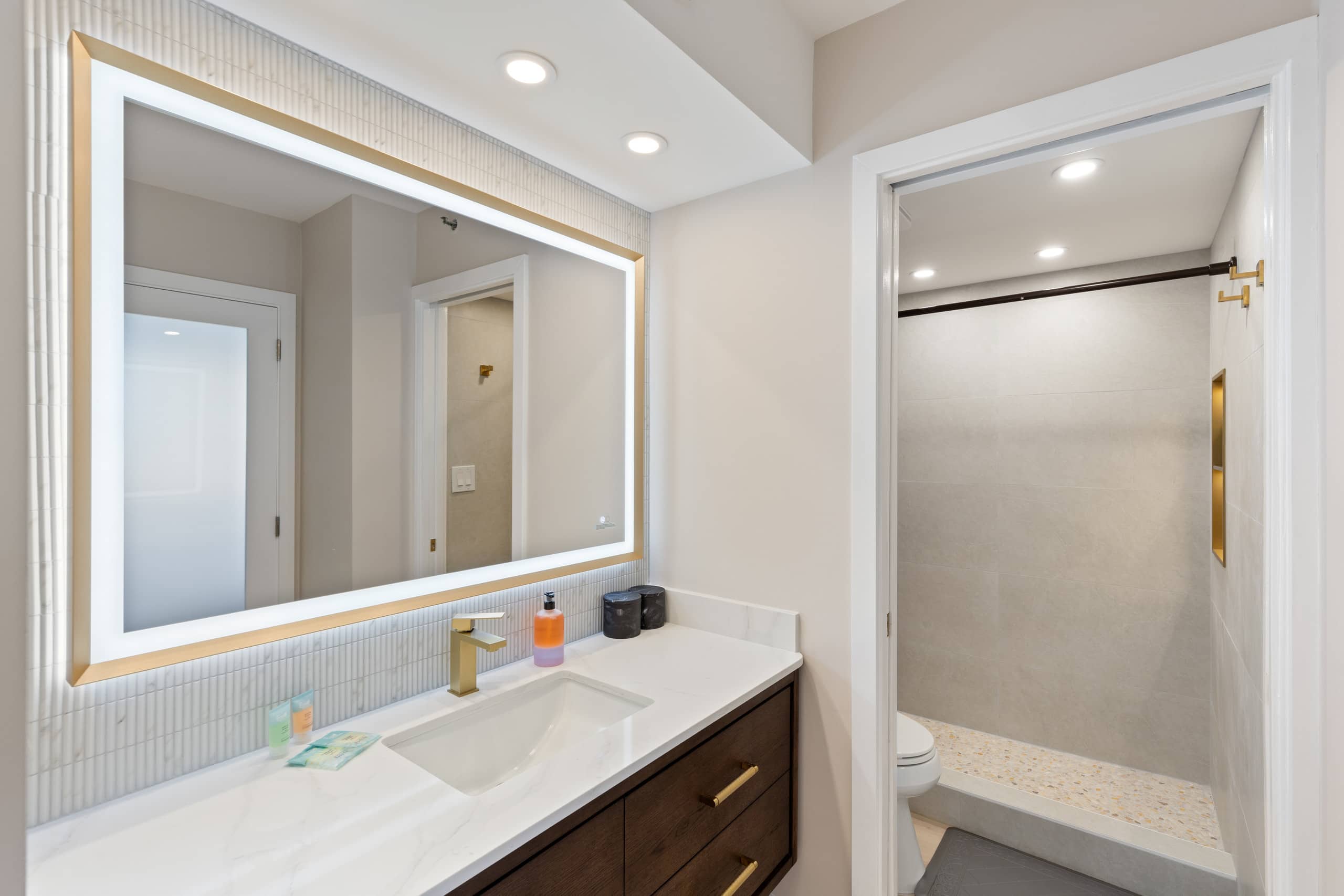 Hotel in Honolulu · ★4.71 · 1 bedroom · 3 beds · 1 private bath - Image 13
