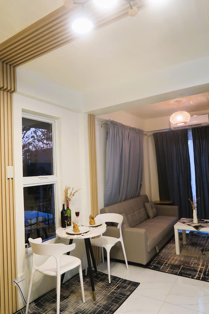 Swisscozynook W/ Wi-fi+netflix +Karaoke+boardgames - San Mateo