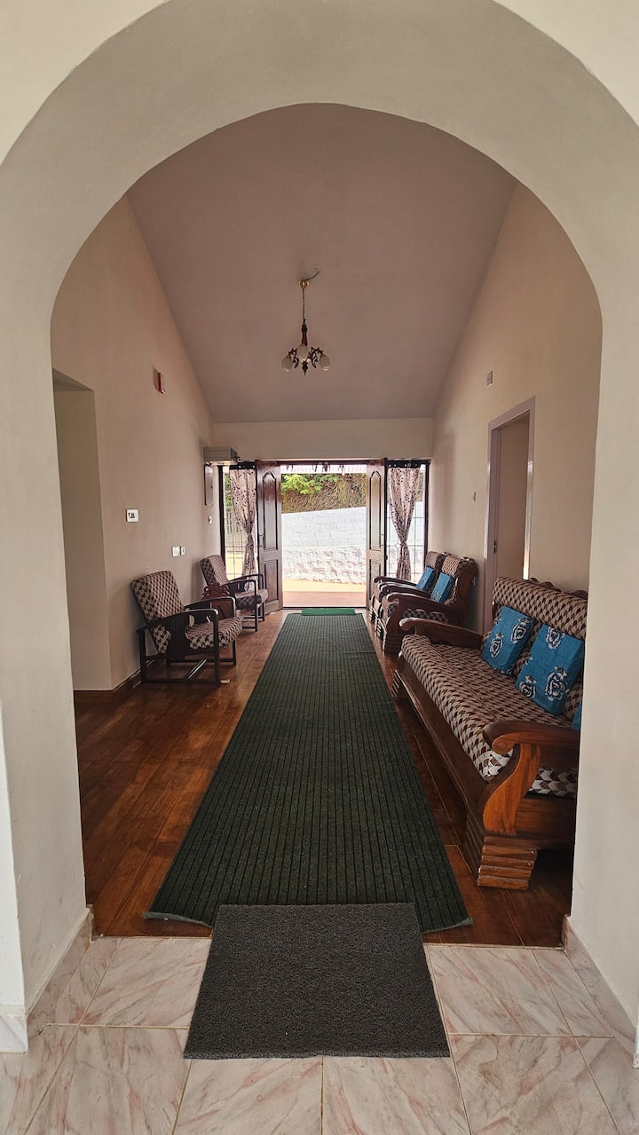 Private Family Cottage Near Ooty With Scenic Views - Ooty