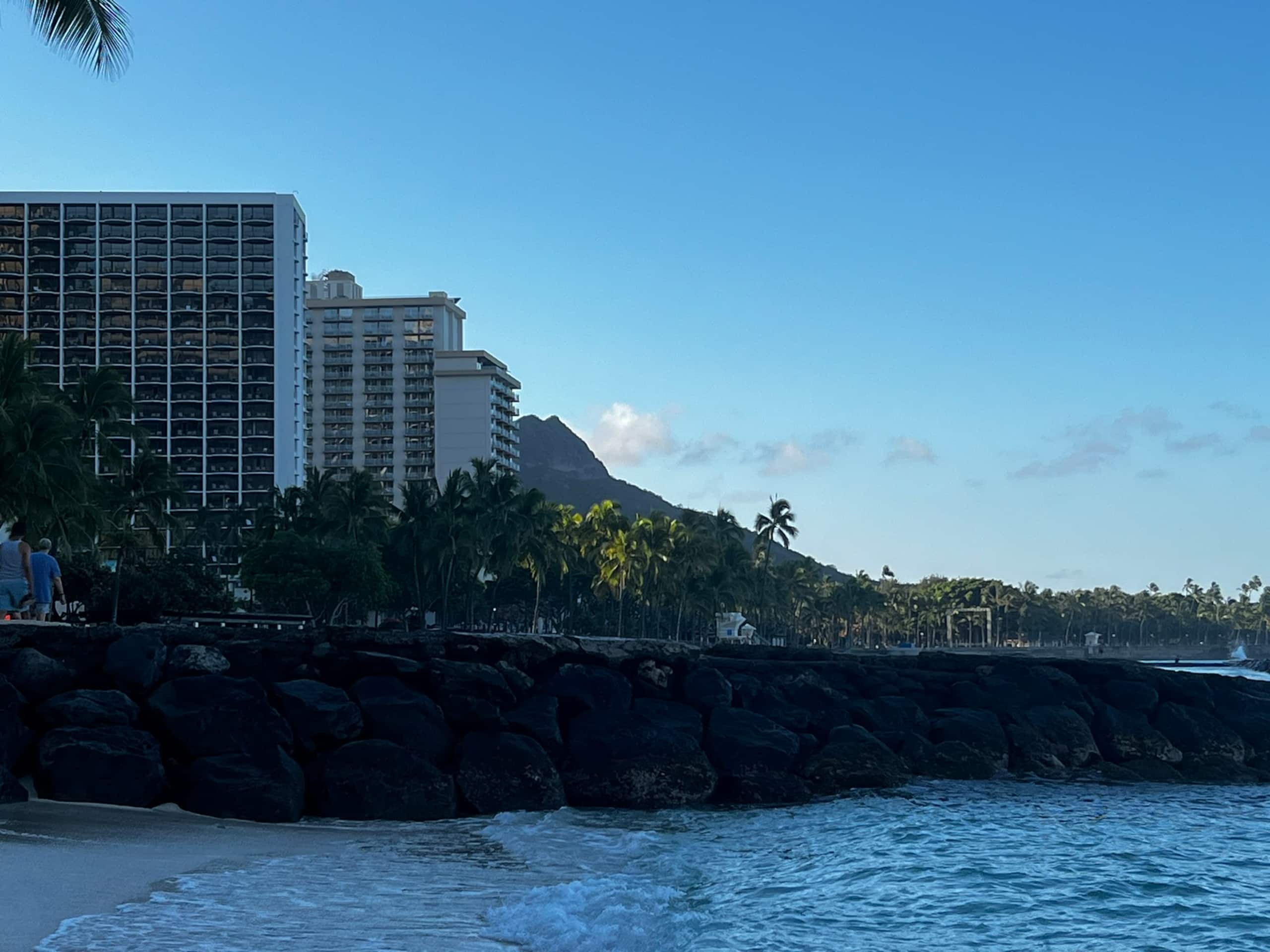 Condo in Honolulu · ★4.82 · Studio · 2 beds · 1 private bath - Image 37
