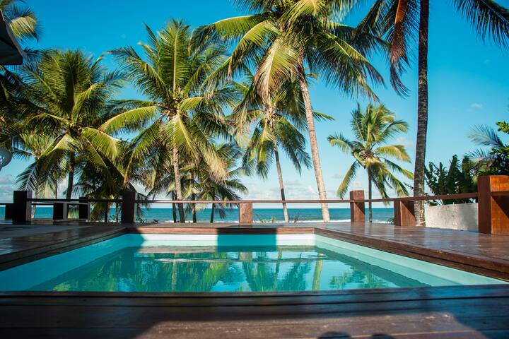 Entire home with 3 bedrooms in Ilhéus - Casa Olly - Amaizing beachfront sea view villa!