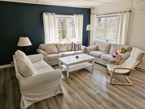 Large and bright apartment in the center of Tjøme