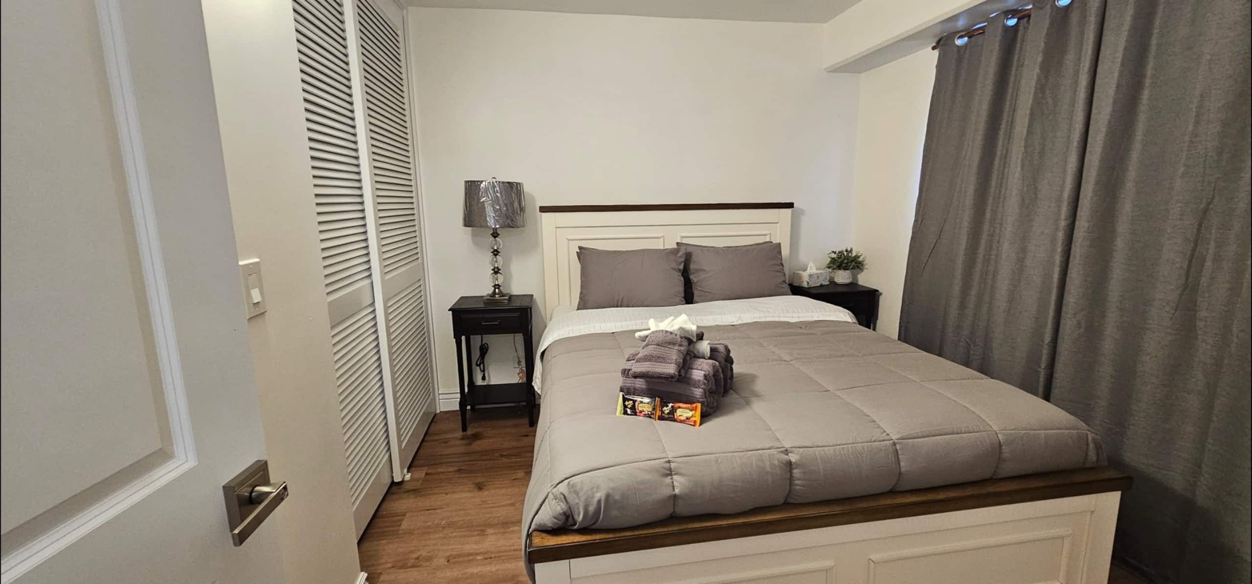 New 2 Bedroom Condo! - Image 12