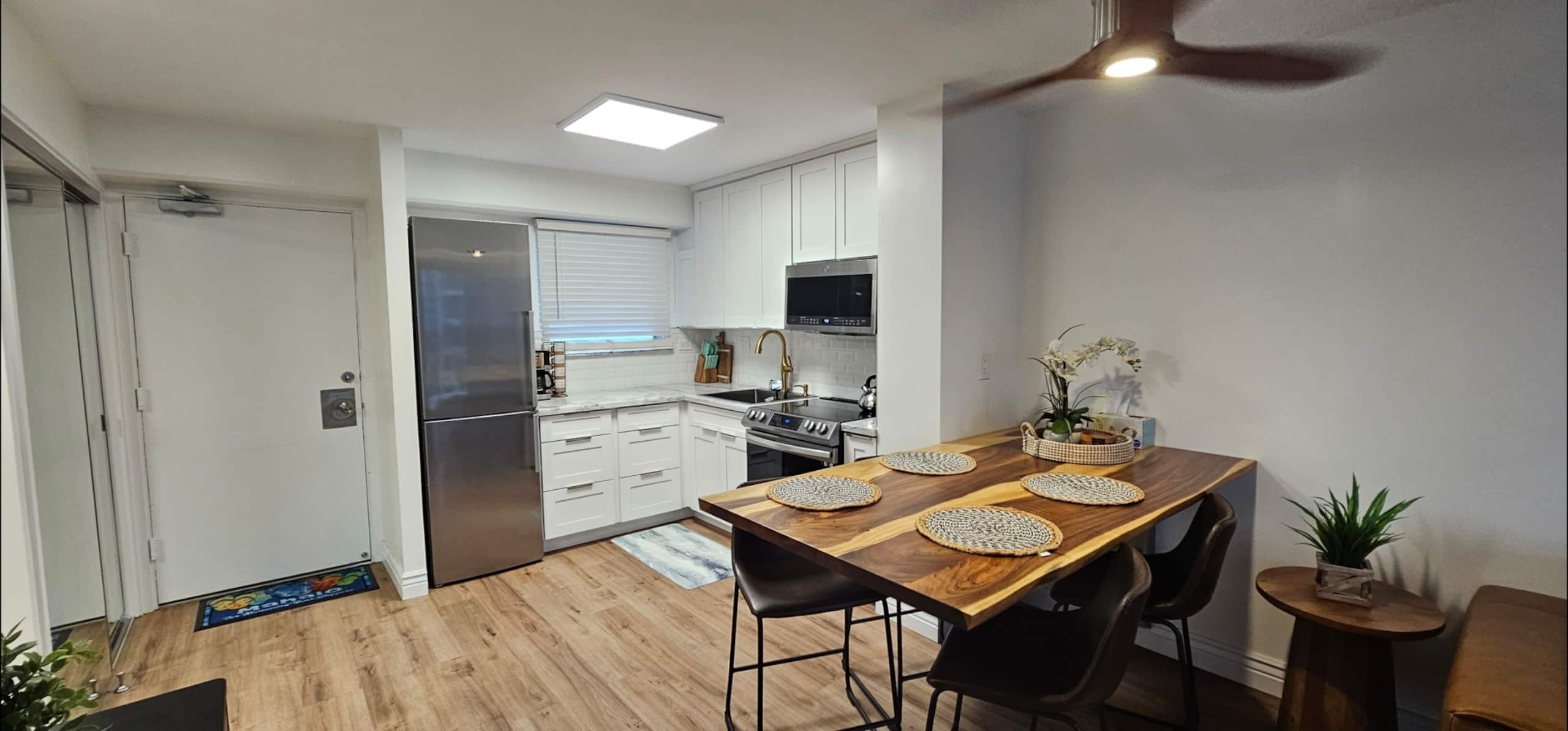 New 2 Bedroom Condo! - Image 7