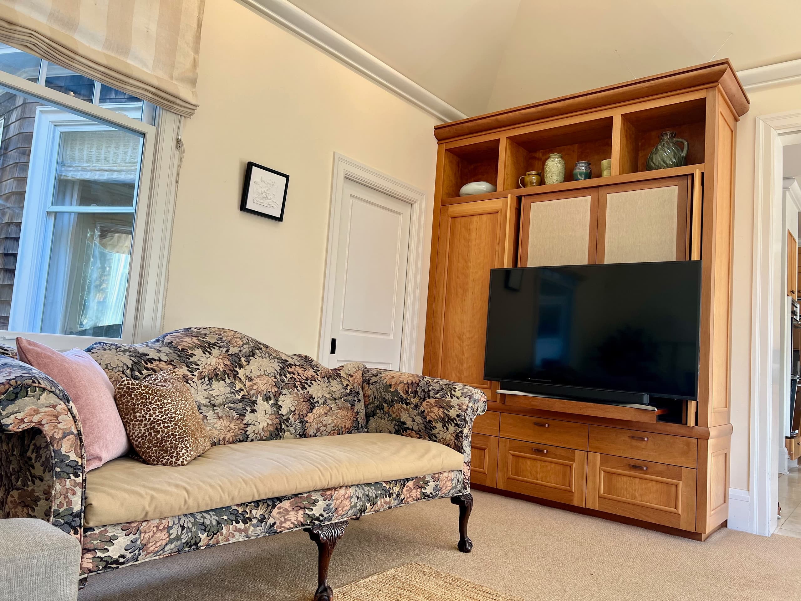 Home in San Francisco · ★4.95 · 4 bedrooms · 5 beds · 2.5 baths - Image 21