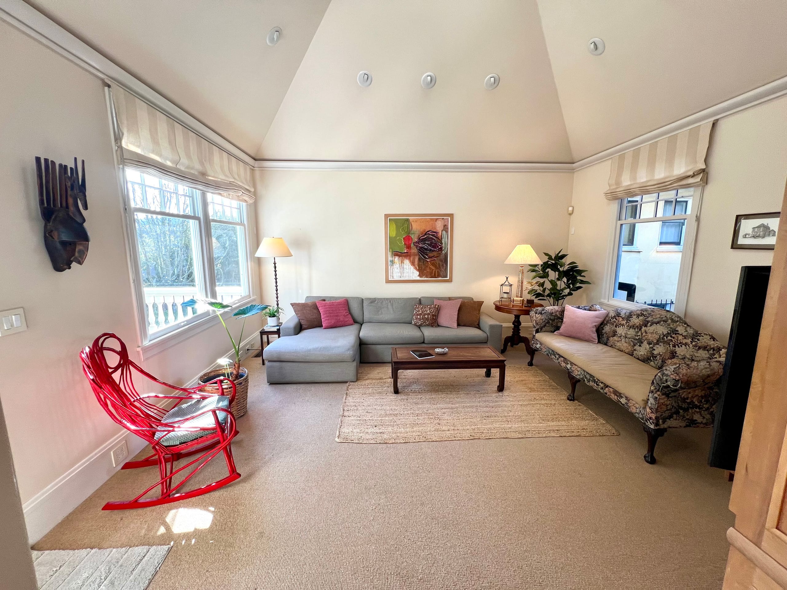 Home in San Francisco · ★4.95 · 4 bedrooms · 5 beds · 2.5 baths - Image 20