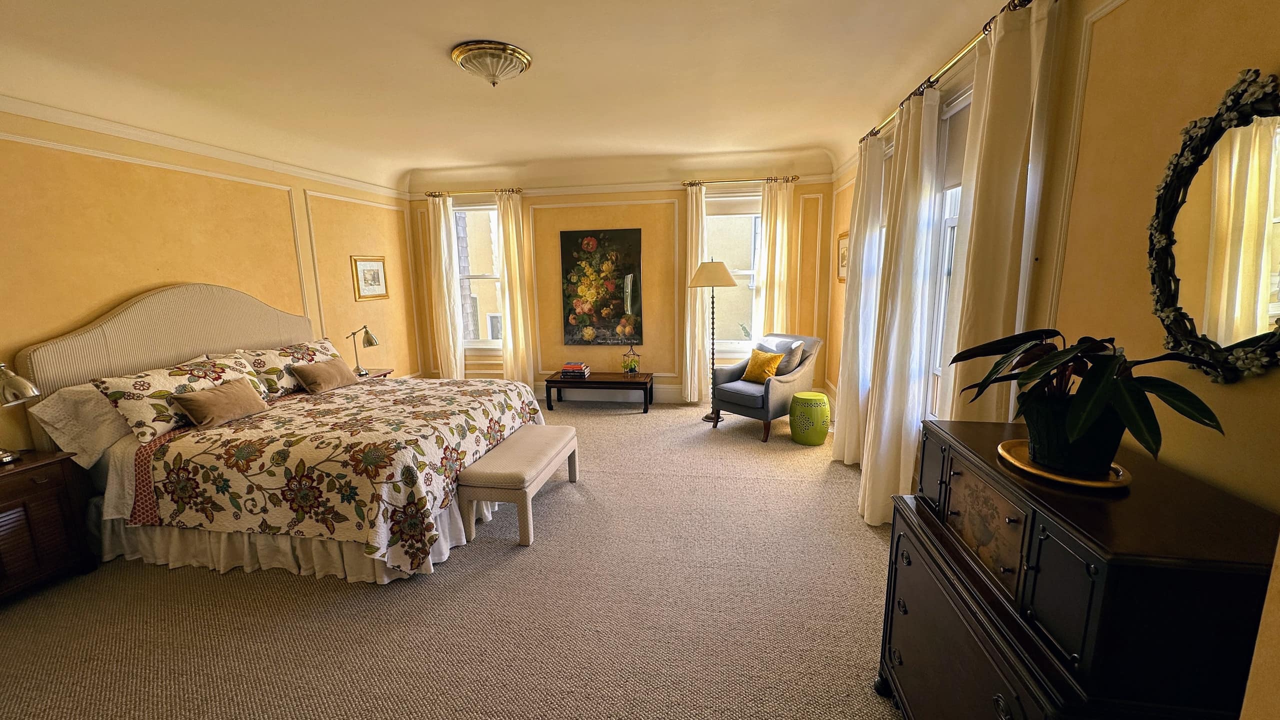 Home in San Francisco · ★4.95 · 4 bedrooms · 5 beds · 2.5 baths - Image 15