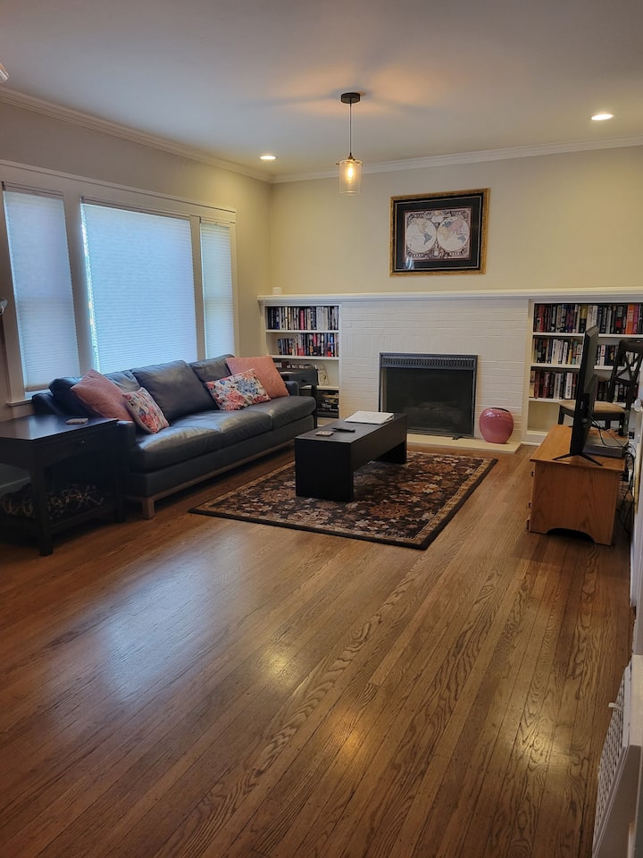 East Sac's Rare Elegant Retreat In Premier Area - Sacramento, CA