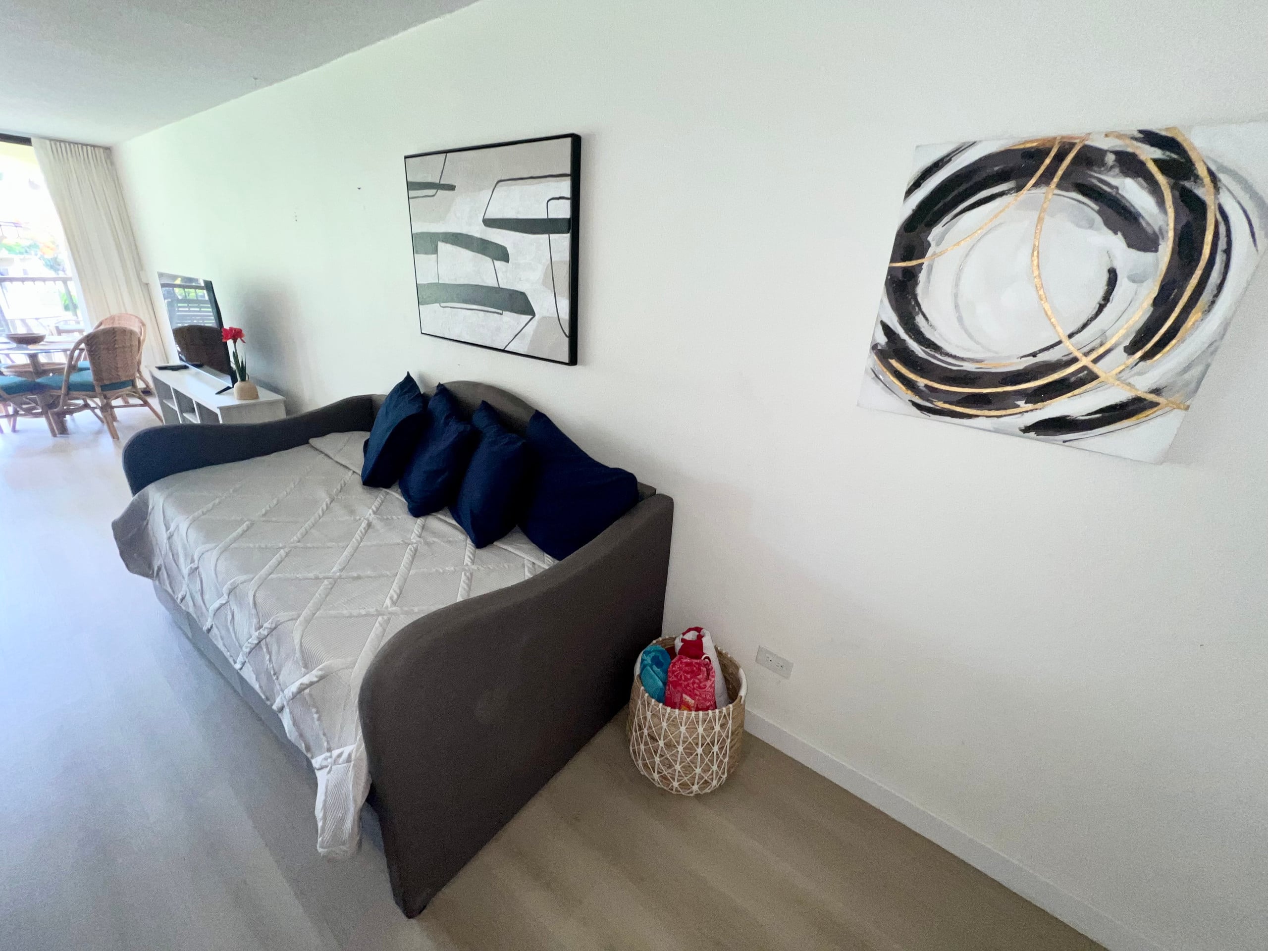 South Maui Beach Front Condo - Image 10