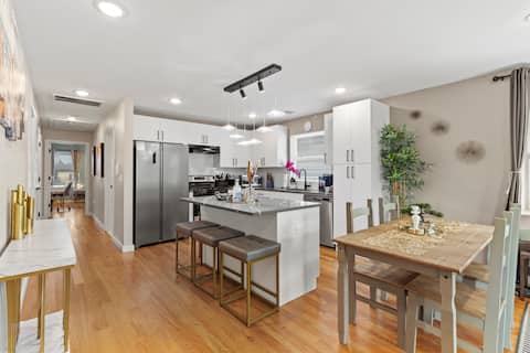 Spacious Apartment | Secure Parking | NYC Access