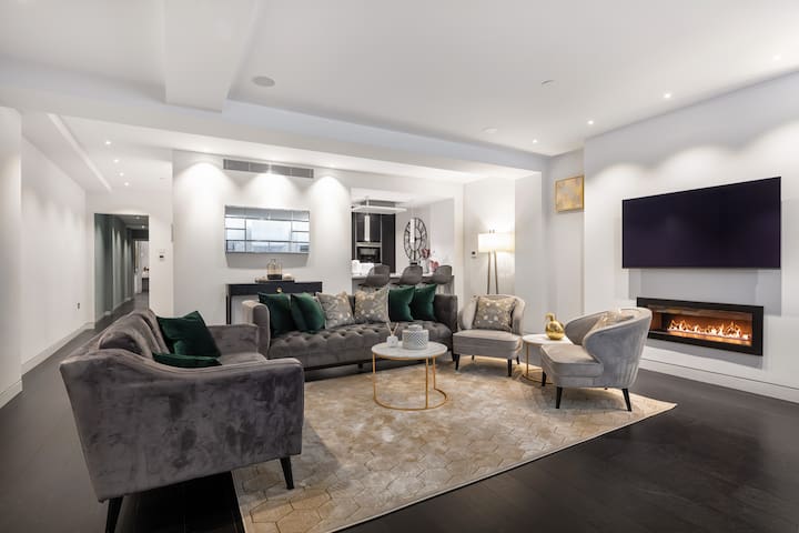 The Mayfair Residence Super King Luxury VIP