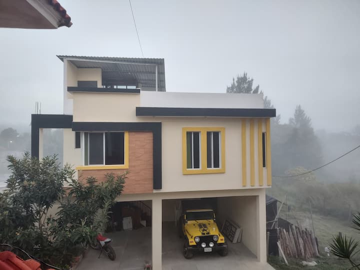 Villa La Alborada-jalapa
Piscina 100% Climatizada - Jalapa