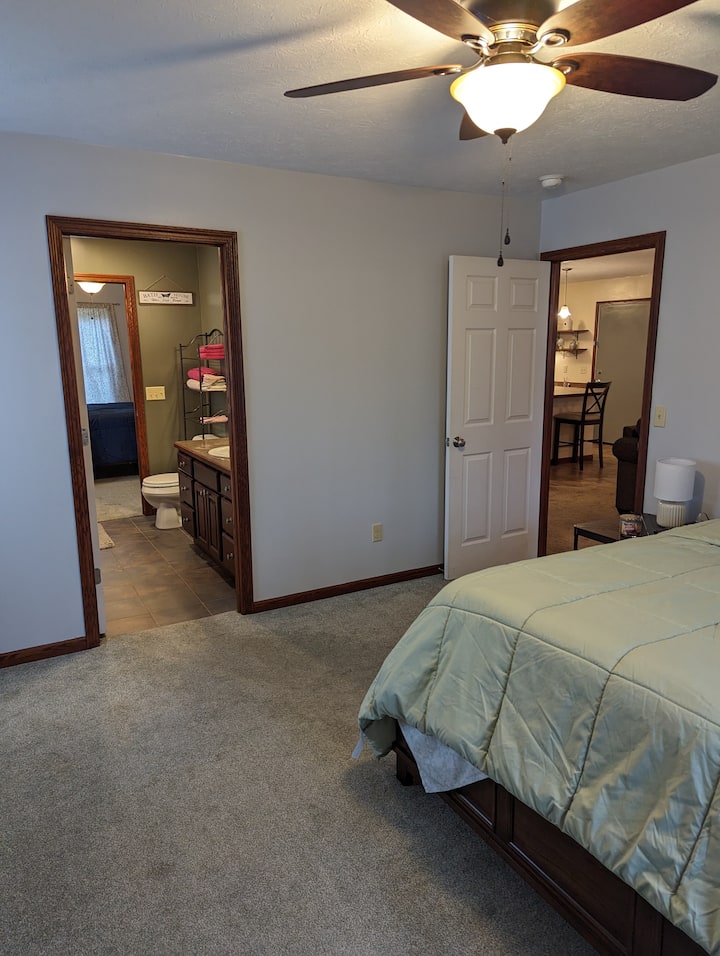 غرفة النوم 2