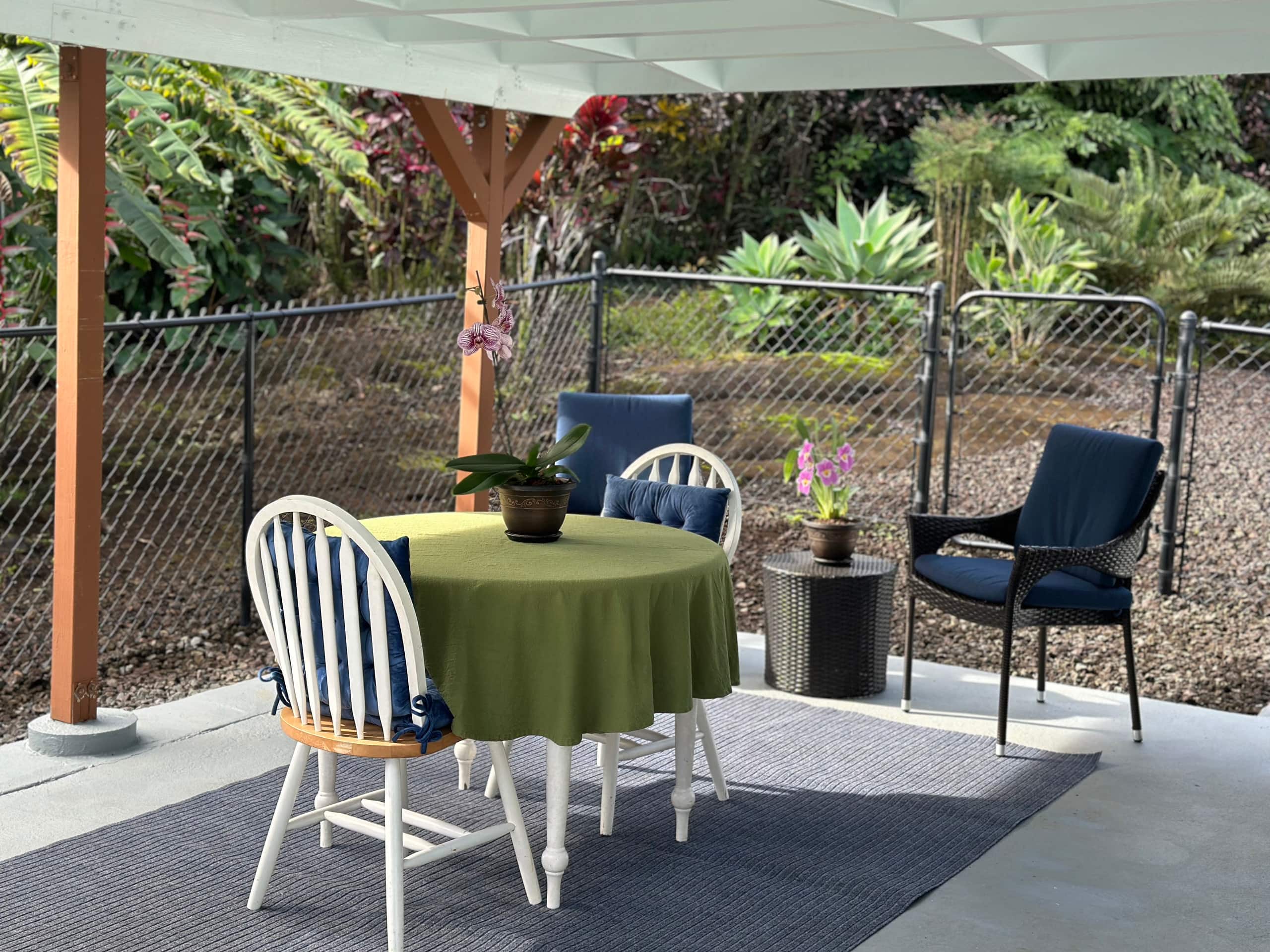 Home in Hilo · ★5.0 · 1 bedroom · 2 beds · 1 private bath - Image 81
