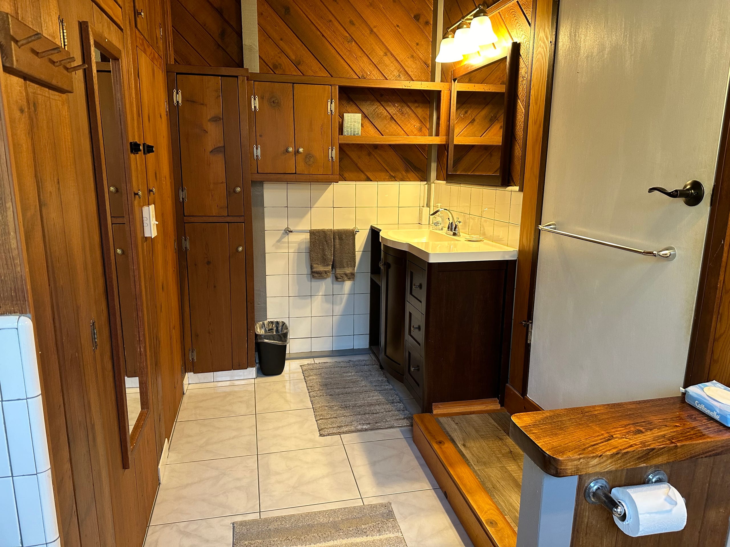 Home in Hilo · ★5.0 · 1 bedroom · 2 beds · 1 private bath - Image 41