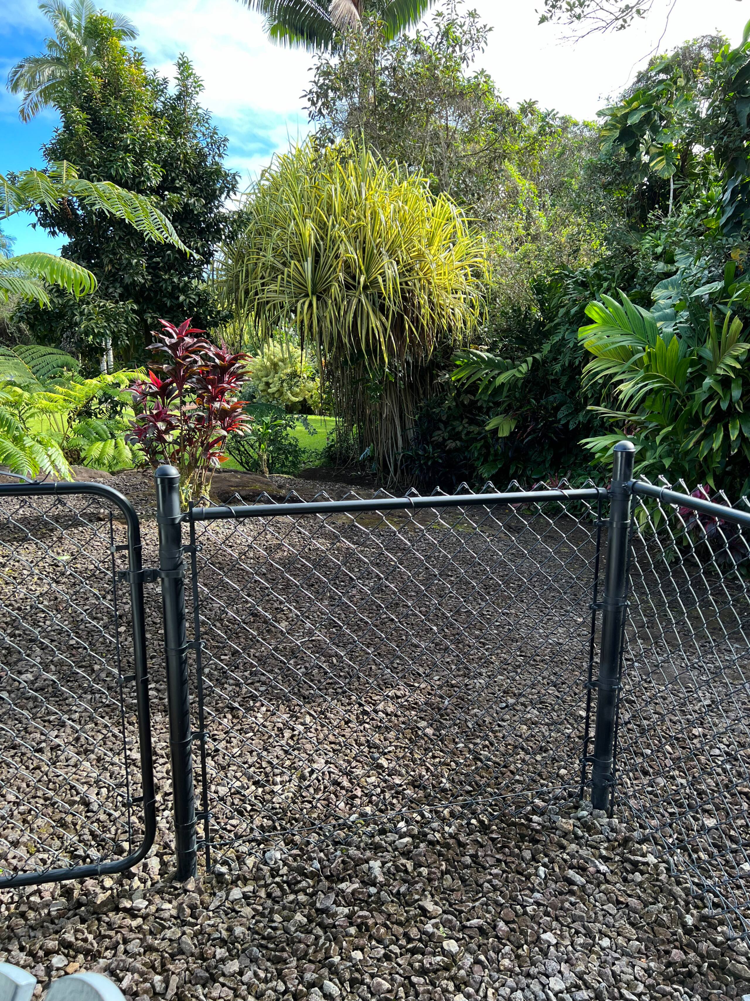 Home in Hilo · ★5.0 · 1 bedroom · 2 beds · 1 private bath - Image 107