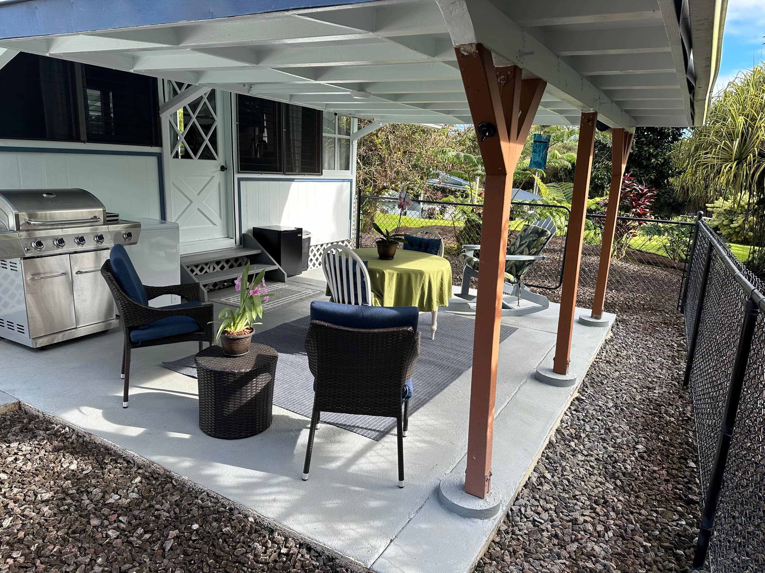 Home in Hilo · ★5.0 · 1 bedroom · 2 beds · 1 private bath - Image 79