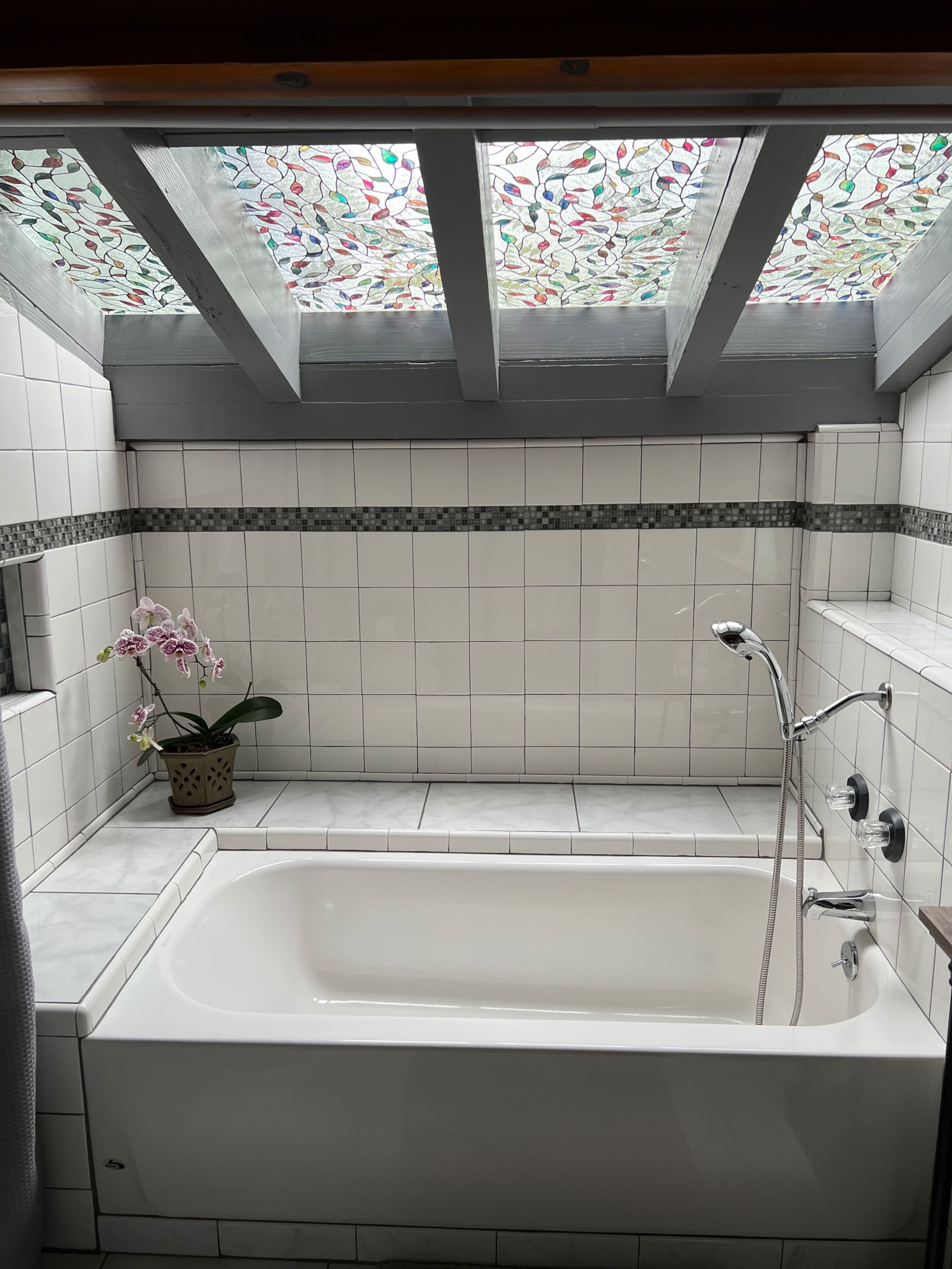 Home in Hilo · ★5.0 · 1 bedroom · 2 beds · 1 private bath - Image 44