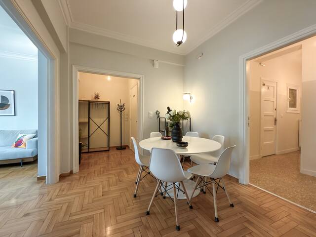 Acropolis view 4 bedroom flat gallery image 3