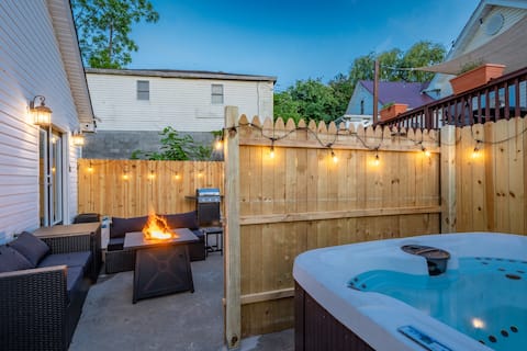10%OFFSummerSpecial#HotTub#NRGorge#BBQ#Firep#Games