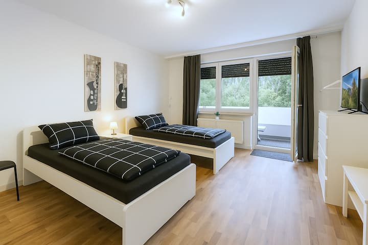 E04 u Essenu: 1. spavaća soba / 2 kreveta