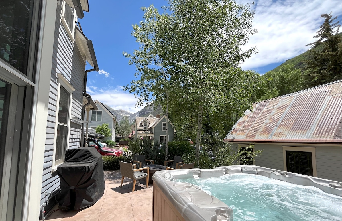 Box Canyon House — view 6