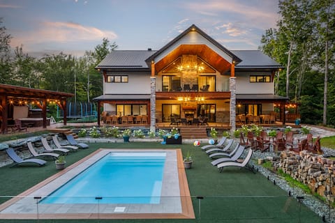 The Atmospheres | Pool | Group | Corpo | Unique