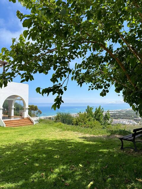 Luxury garden apartment VILLA with panoramic views