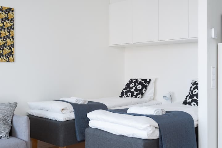 High-Quality Bedding
Luxurious and comfortable white linens await you. All beds are freshly made and ready for your arrival.