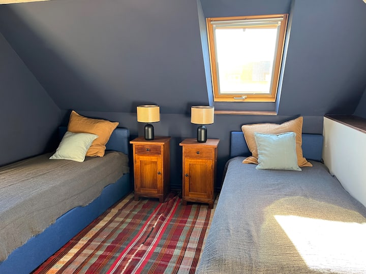 kleines Schlafzimmer Haupthaus OG