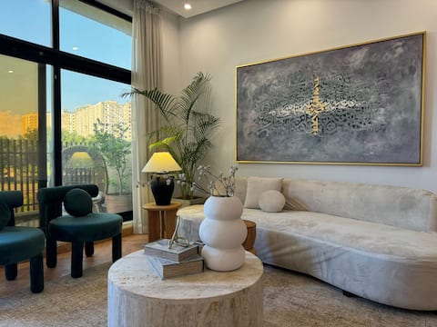 Modern 2-Bedroom Abode with Outdoor & Dual Spaces