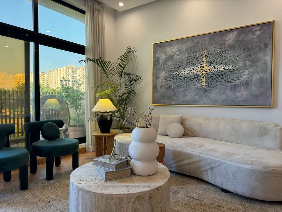 Top-earning Airbnb listing in Rawalpindi Cantonment, 2 bedrooms