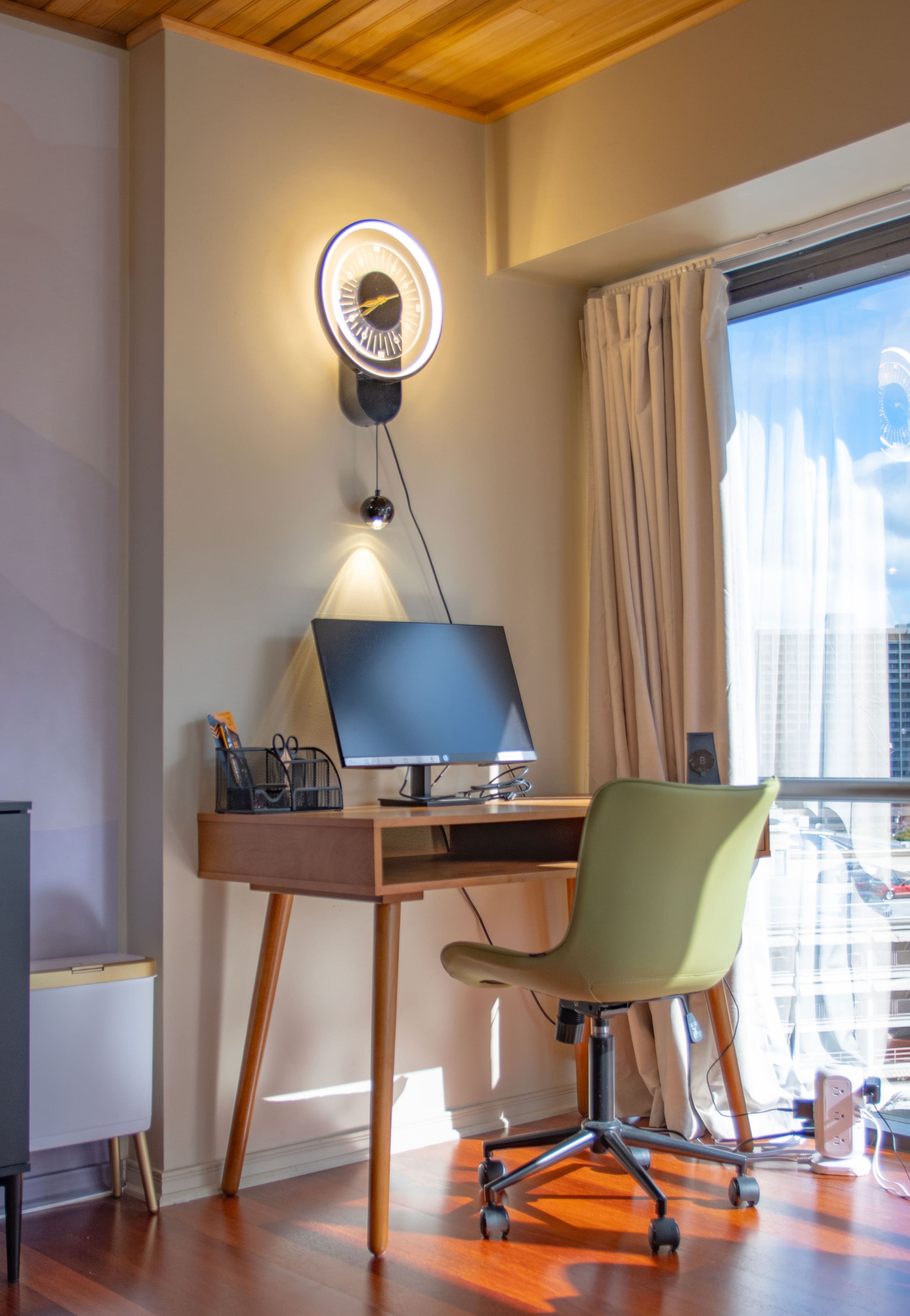 Condo in Honolulu · ★4.88 · 1 bedroom · 2 beds · 1 private bath - Image 39