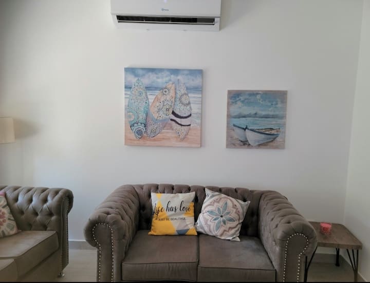 Villa Moderna, Dentro De Complejo Palma Real. - Departamento de Atlántida
