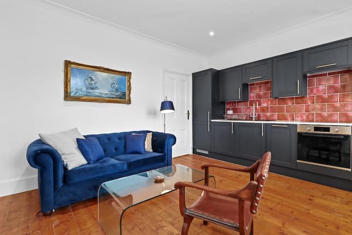 غرفة المعيشة