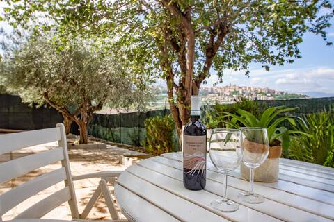 Explore Abruzzo from Teate Country House