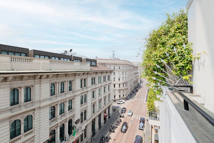 Easylife – Luxury penthouse a few steps from Duomo