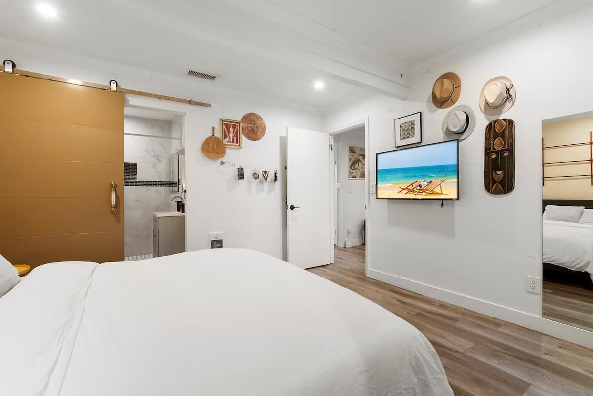 Fully equipped kitchen with stainless steel appliances in San Diego 2-bedroom rental